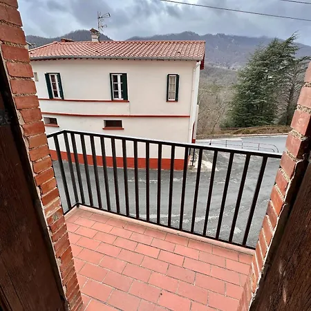Maison De Village En Pierre Saint-Laurent-de-Cerdans
