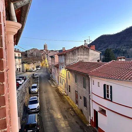 Maison De Village En Pierre